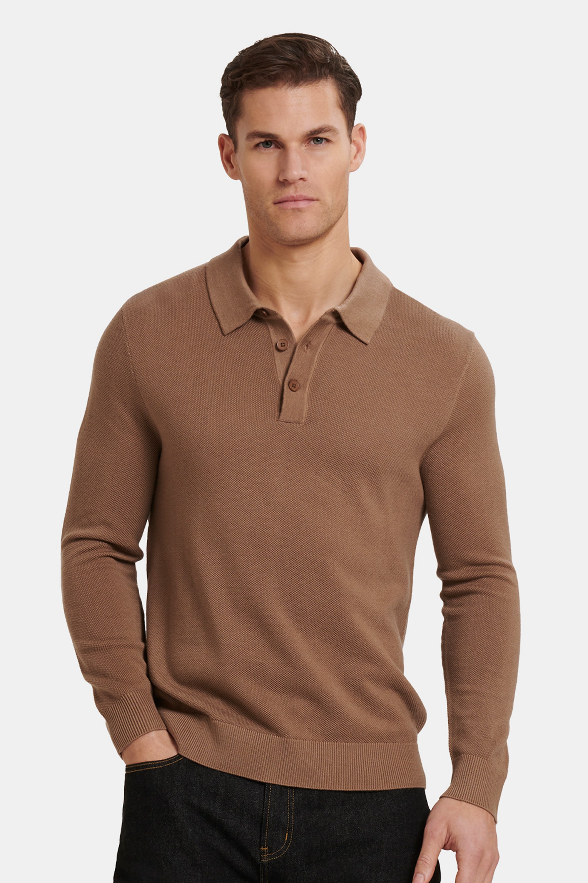 ARI POLO