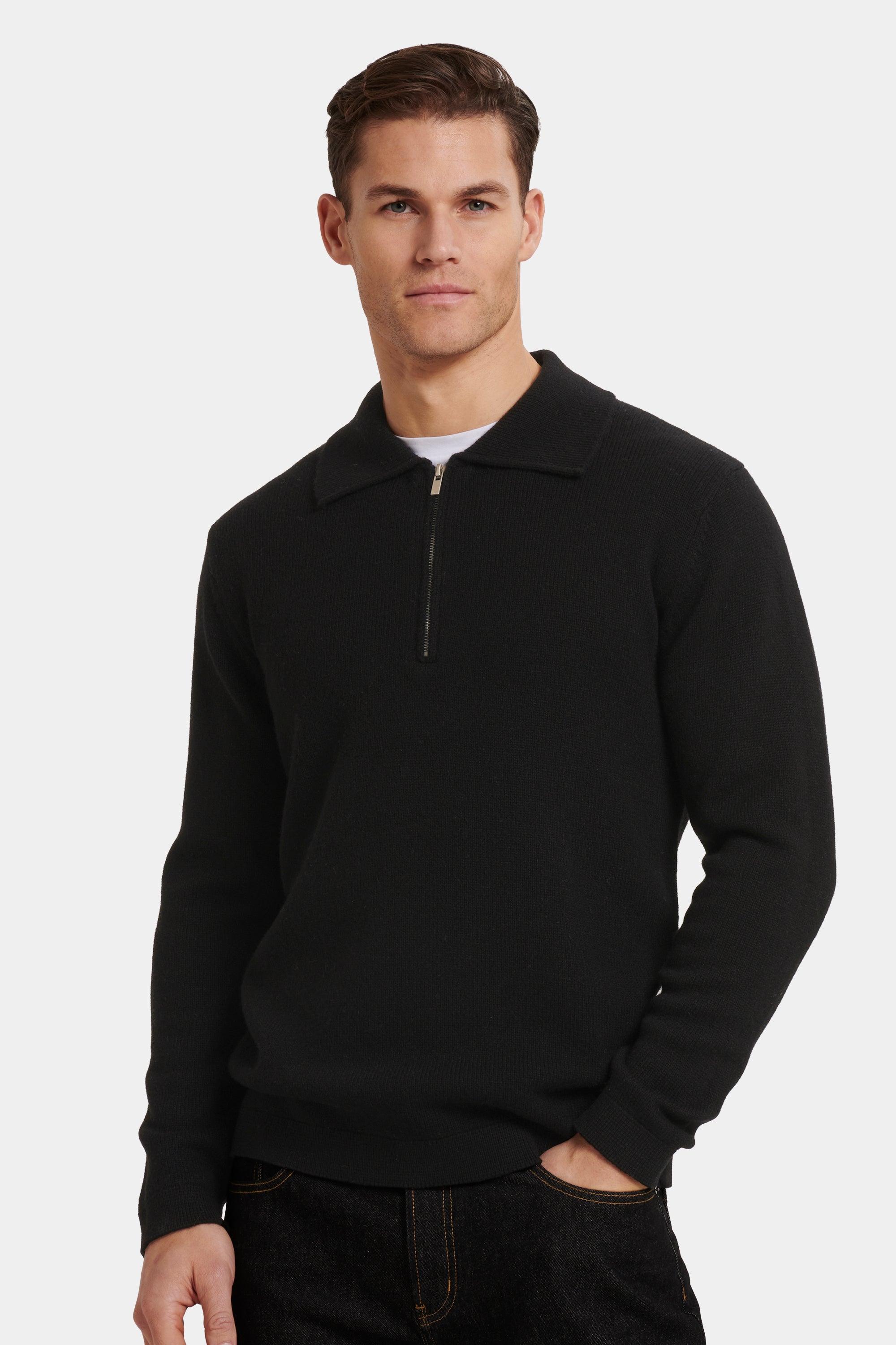 COMPONE NELJÄNNEKSEN ZIP POLO