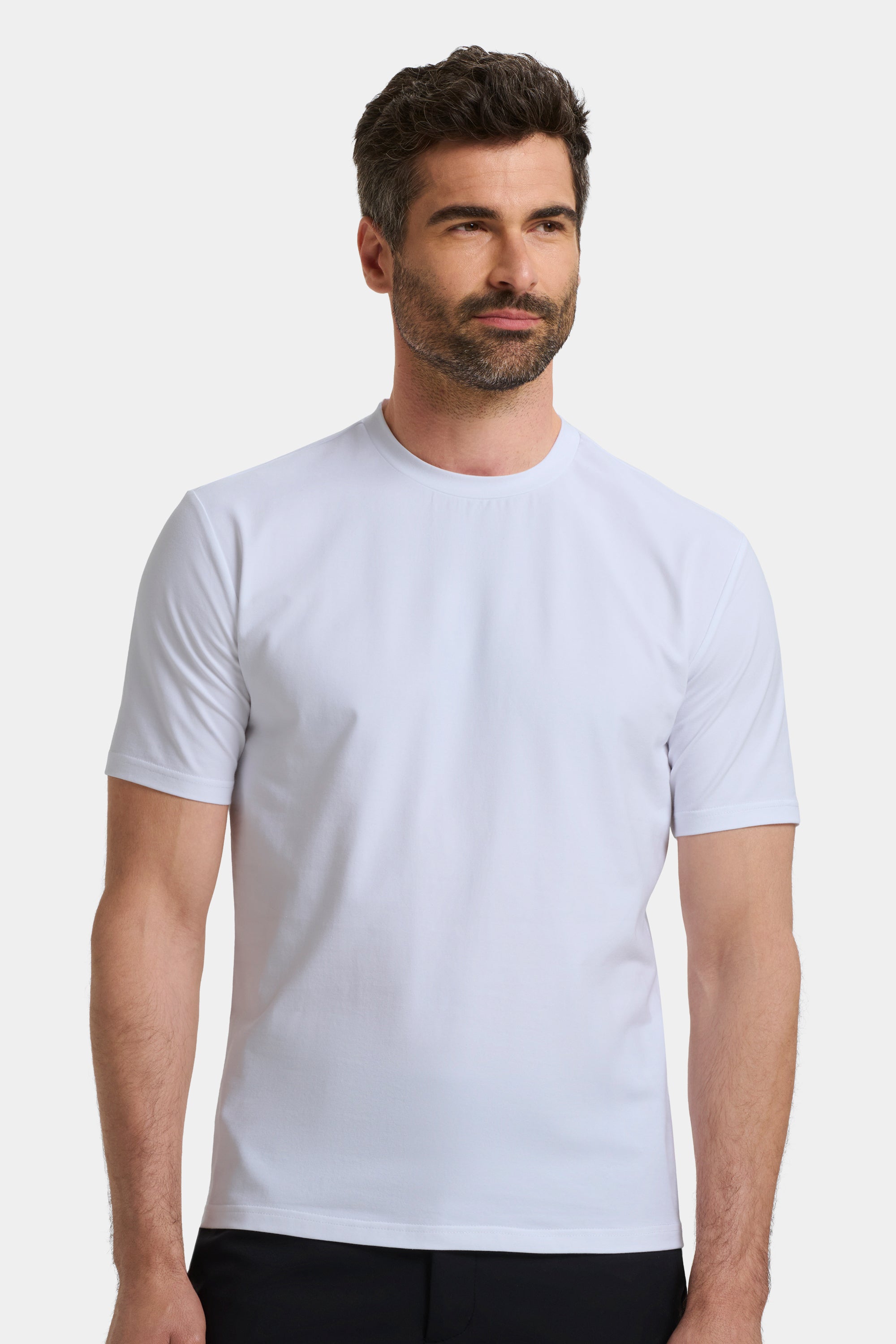 OLEELLINEN SLIM T-Paita