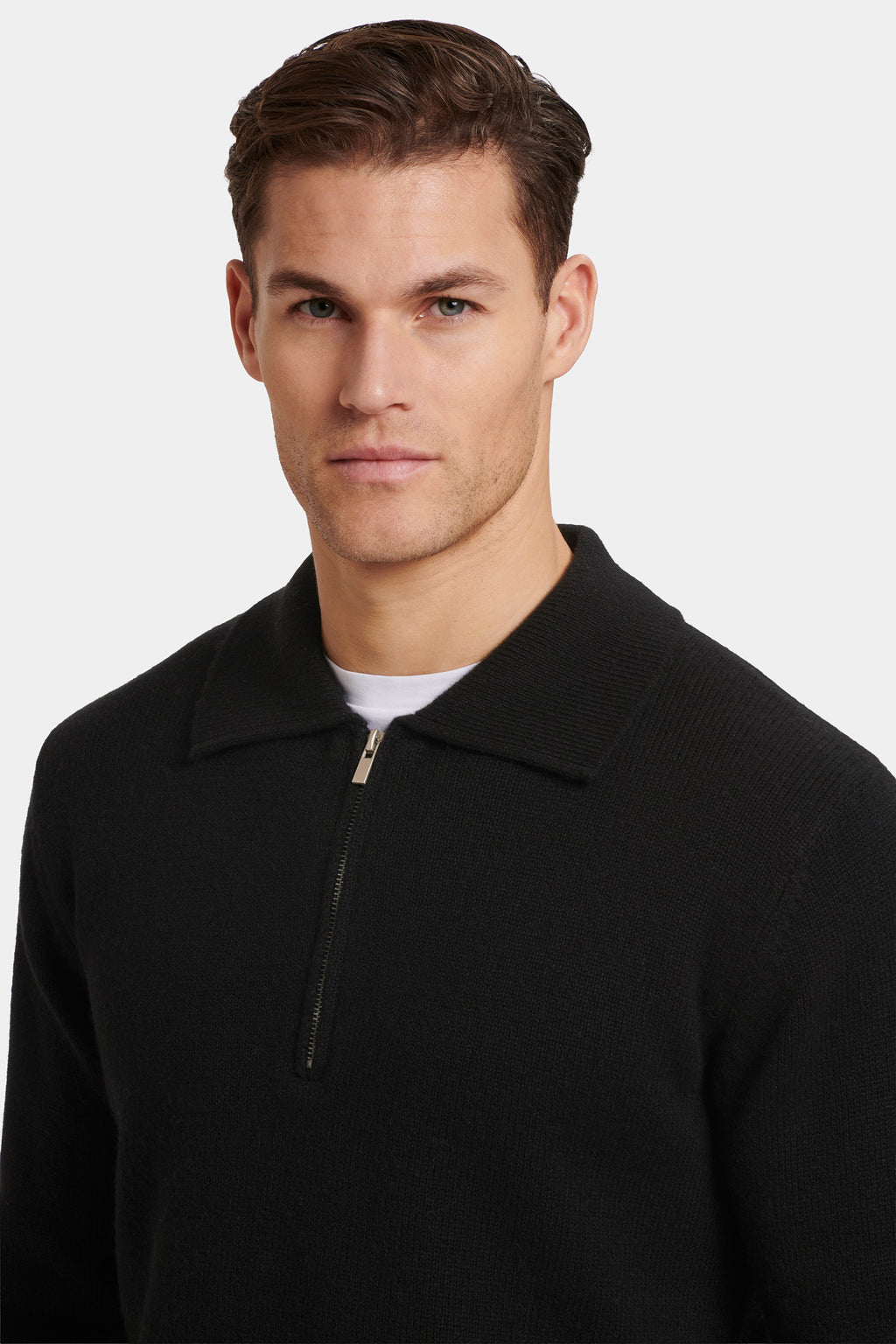 COMPONE NELJÄNNEKSEN ZIP POLO