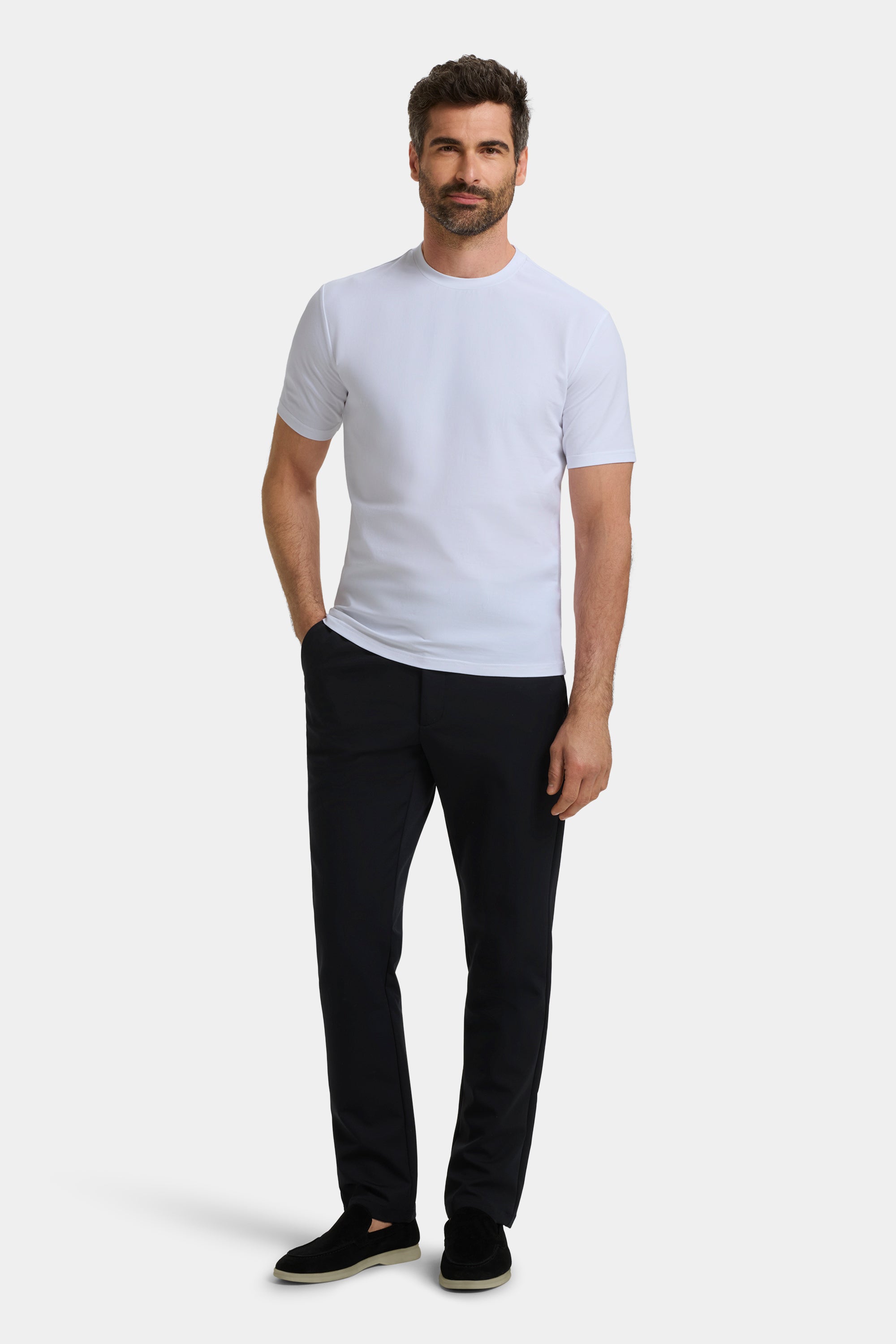 OLEELLINEN SLIM T-Paita