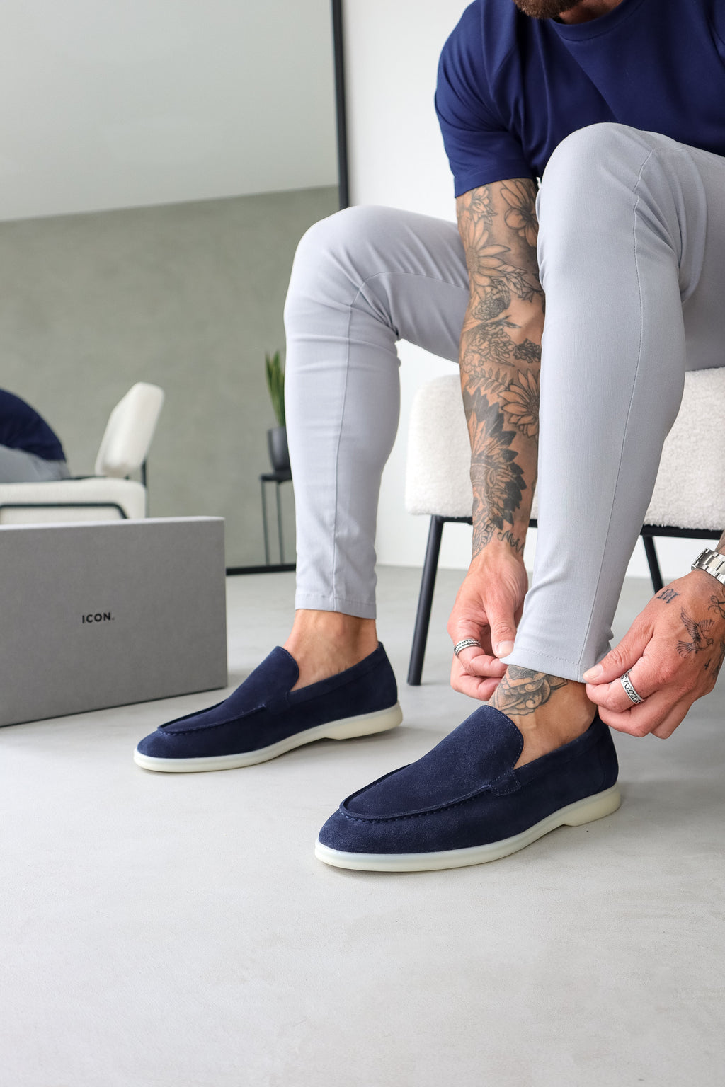 KLASSINEN SUEDE LOAFER