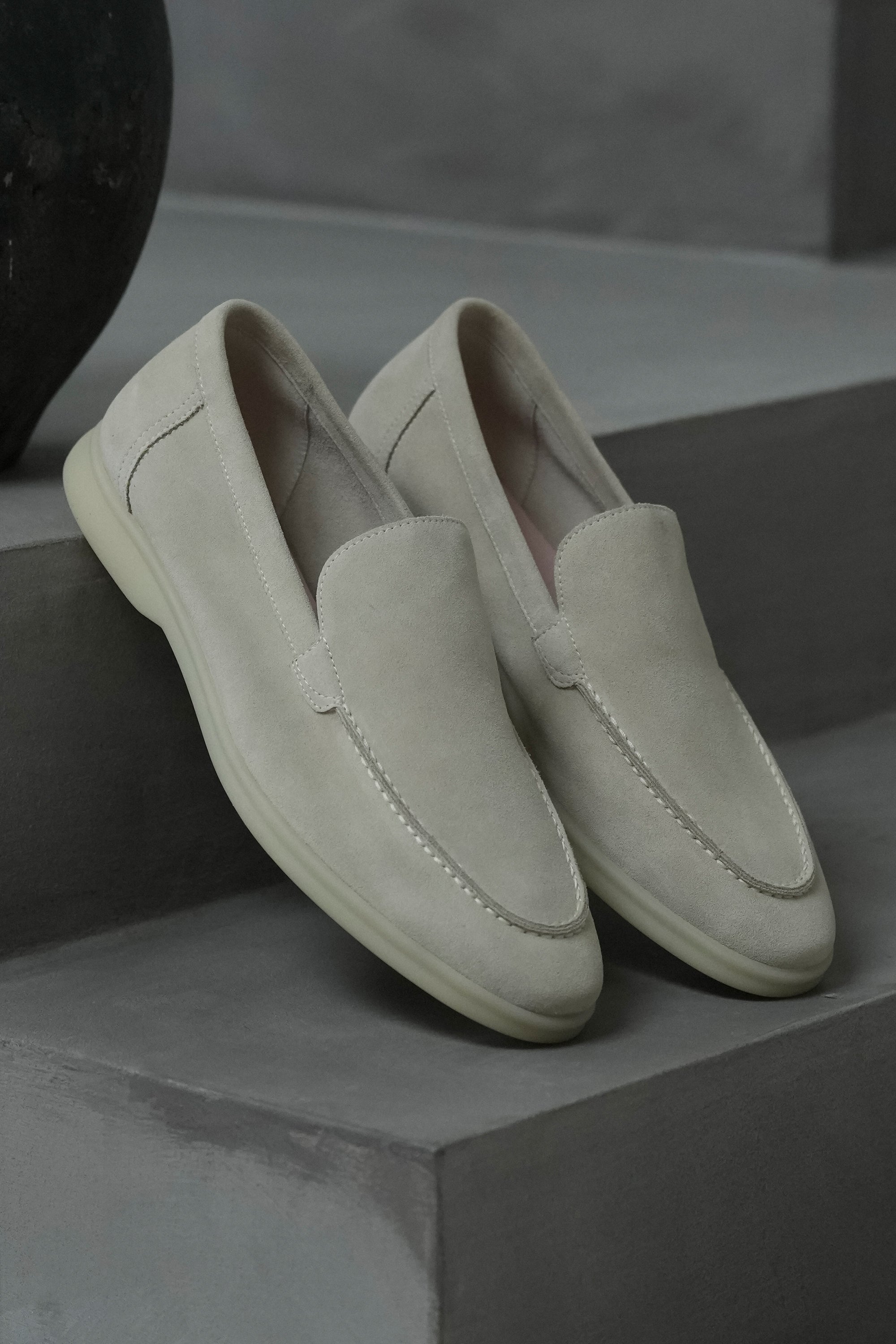 KLASSINEN SUEDE LOAFER